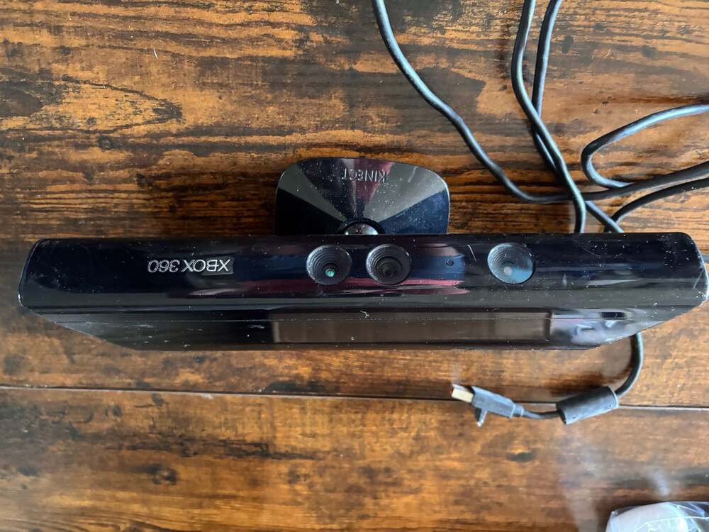 Microsoft Xbox 360 Kinect Sensor Bar Model 1414 with Power Adapter